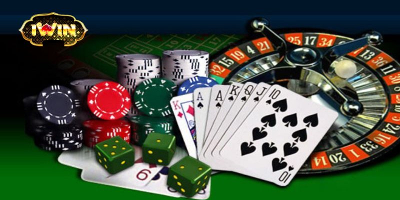 Lý do bạn nên chơi Poker tại IWIN